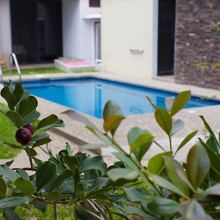 Апарт отель Lofts En Cuernavaca Con Alberca Climatizada Экстерьер фото