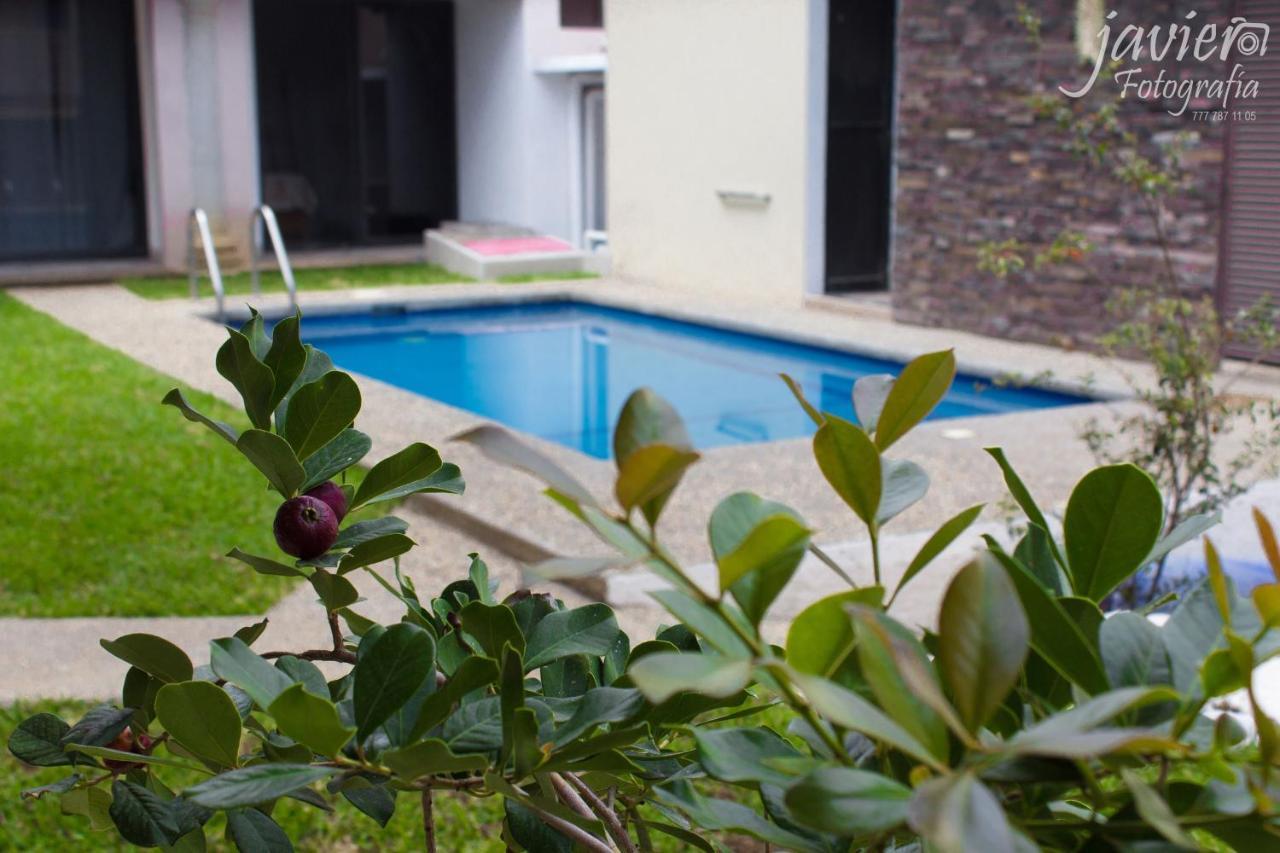 Апарт отель Lofts En Cuernavaca Con Alberca Climatizada Экстерьер фото